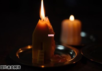 蜡烛燃烧为何会逐渐消耗不见？